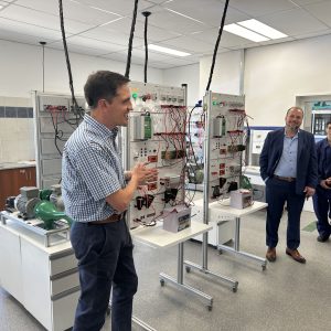 Accede al curso completo de Formación Docente en Automatización Industrial a un precio promocional -Comienza 24/4/2025